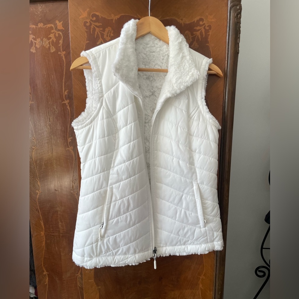 The North Face Women's White Quilted Vest